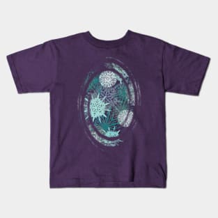 snowy night Kids T-Shirt